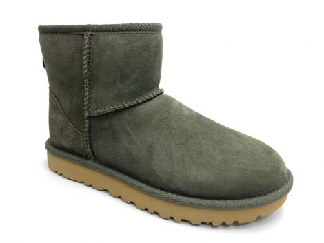 UGG KURZSTIEFEL 1016222 CLASSIC MINI